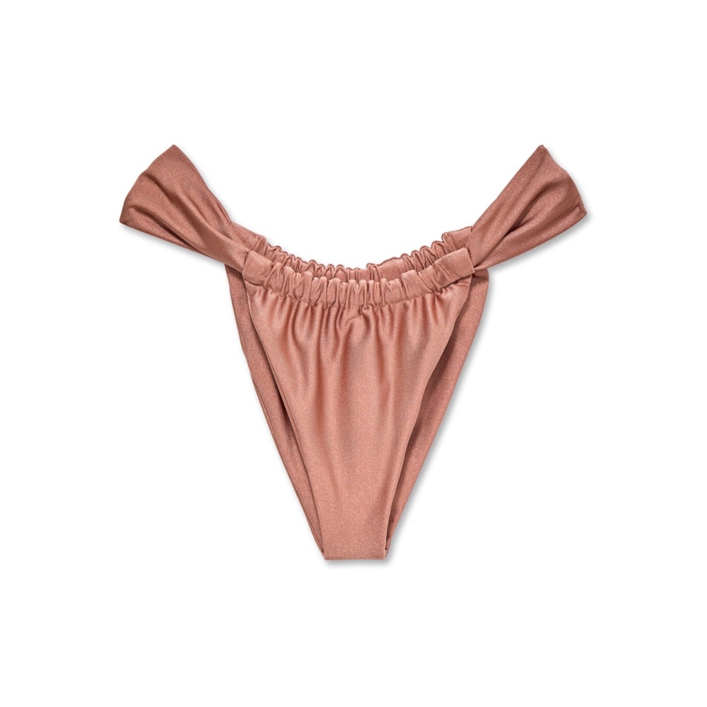 ISO Inamorata Luciana Bottoms in Lait